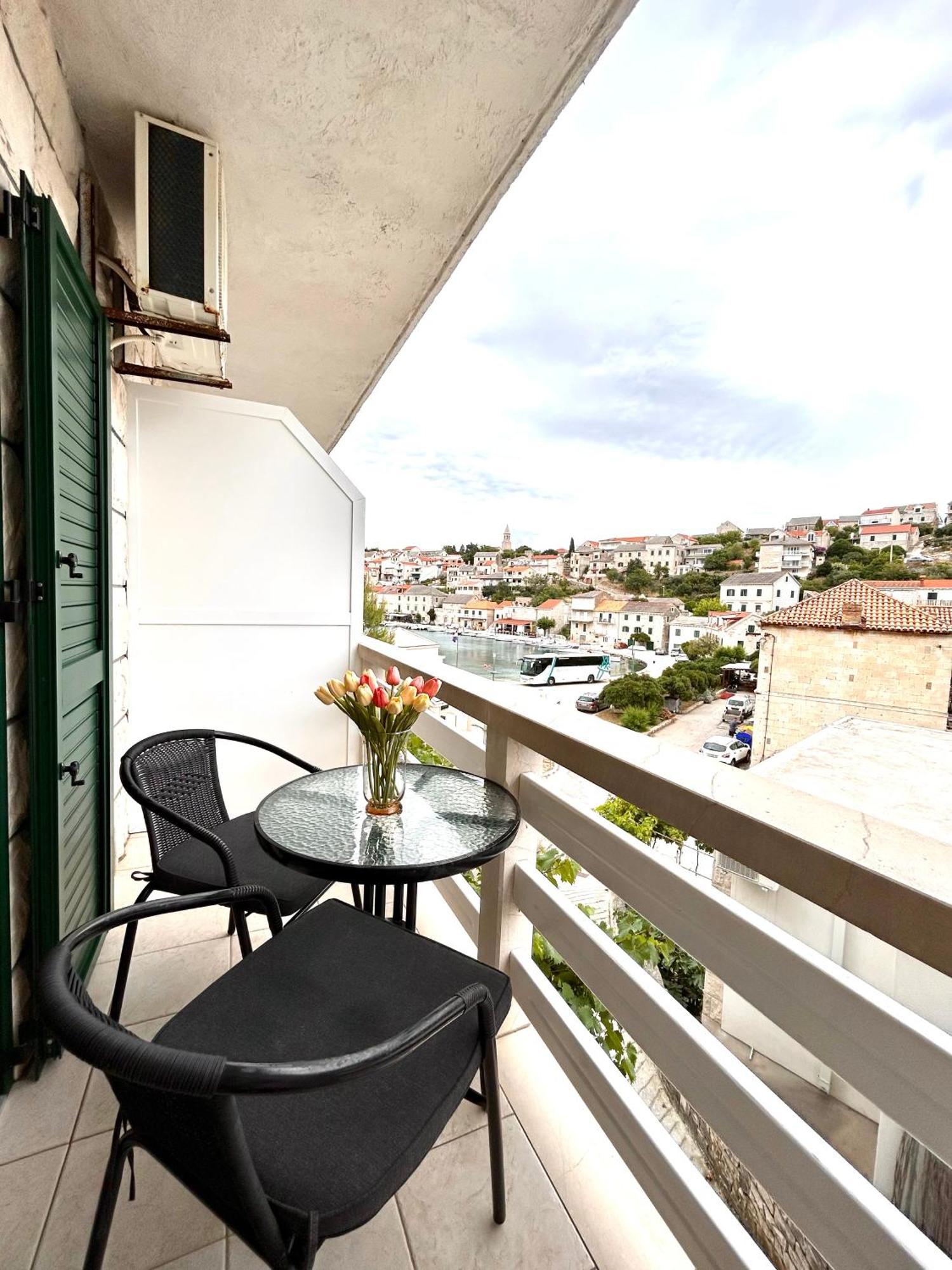 Apartman Zorka Povlja (Brac) Exterior foto