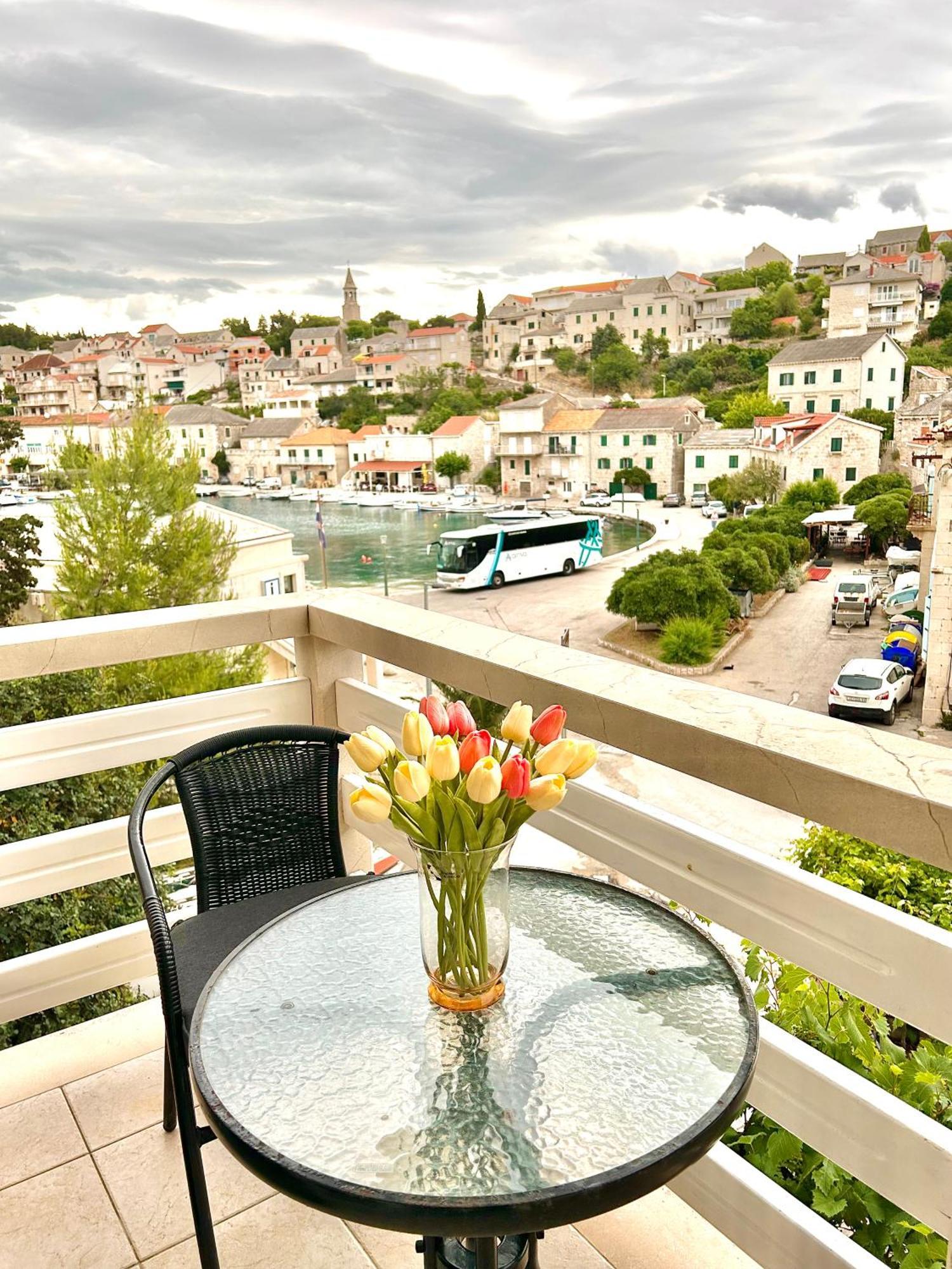 Apartman Zorka Povlja (Brac) Exterior foto